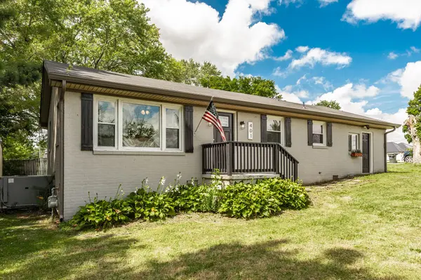 401 Weaver Ln, Springfield, TN 37172