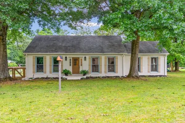 2031/2 Maple Hill Rd, Lebanon, TN 37087