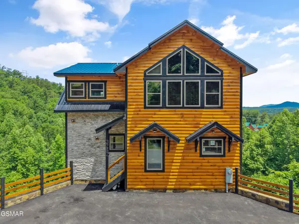 3262 Pine Peak Way, Pigeon Forge, TN 37862