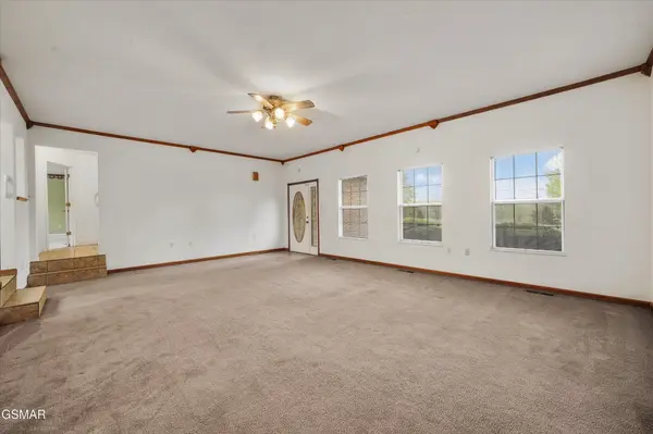 1935 Old Newport Highway, Sevierville, TN 37876