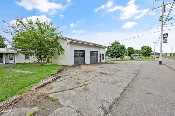 1602 Main Street, White Pine, TN 37890