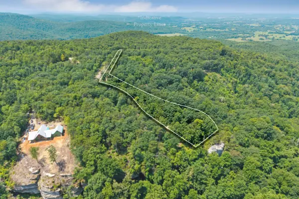 203 Crestview Ln, Sparta, TN 38583