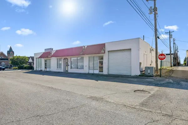 112 W Lauderdale St, Tullahoma, TN 37388