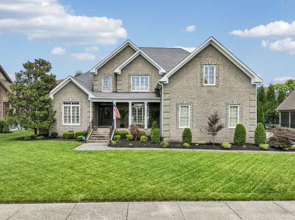 1023 Gadwall Cir, Hendersonville, TN 37075