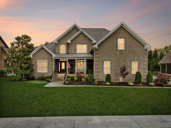 1023 Gadwall Cir, Hendersonville, TN 37075