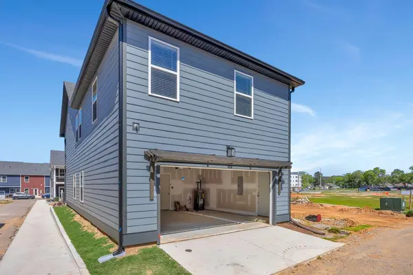 1600 Cotton Way, Chattanooga, TN 37404