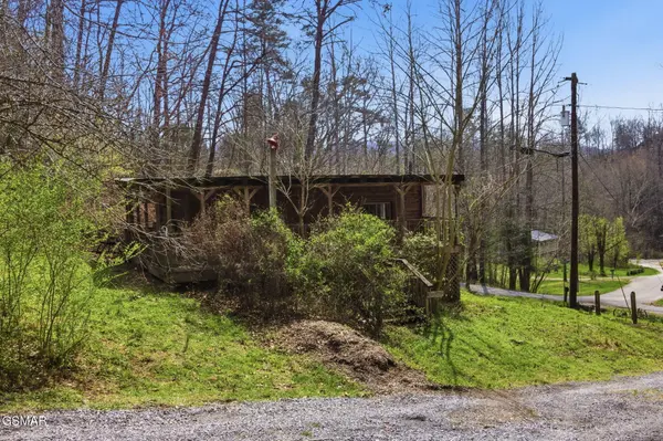 1701 Birch Drive, Sevierville, TN 37876