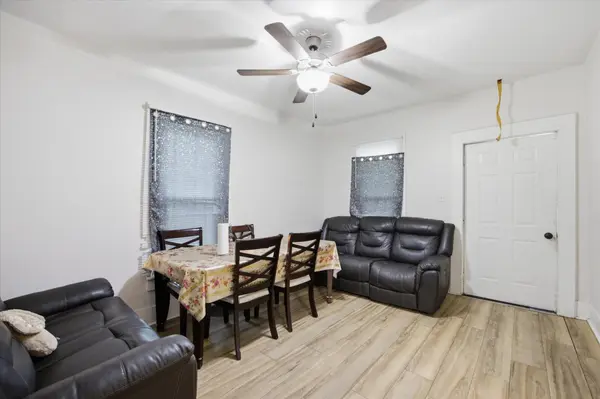 2009 Robbins Street, Chattanooga, TN 37404