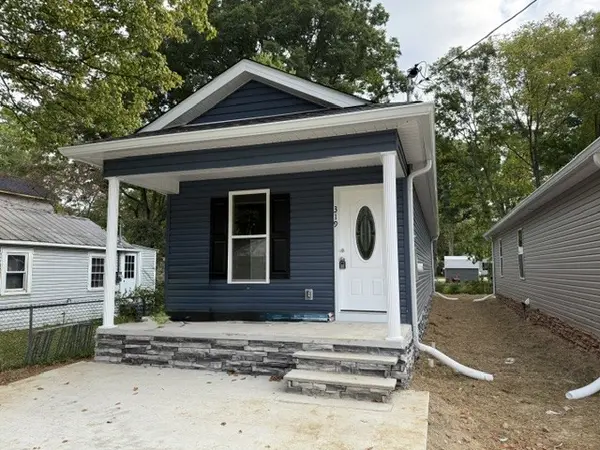 319 Gentry St, Tullahoma, TN 37388