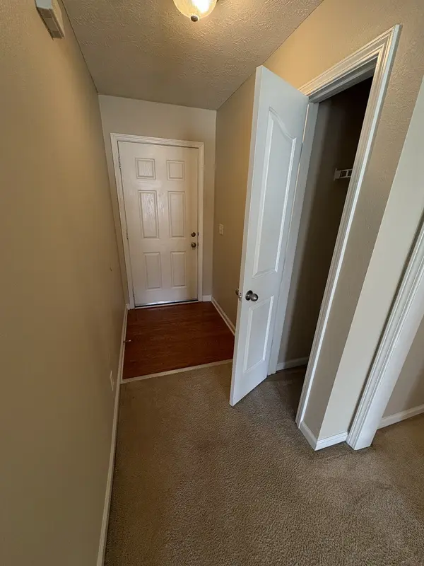832 Kanatak Ln, Murfreesboro, TN 37128