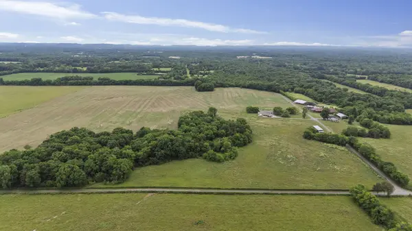 2784 Darnell Rd, Lewisburg, TN 37091