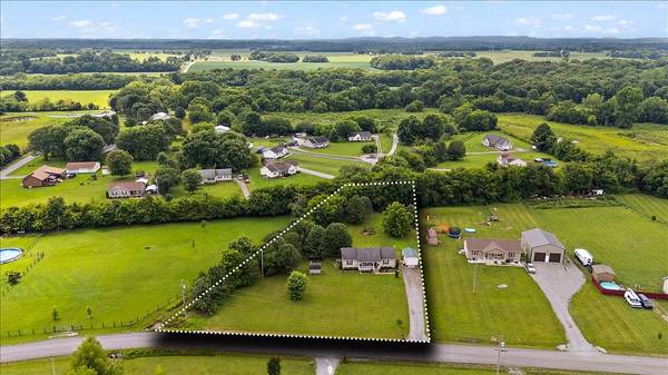 109 Anderson Creek Rd, Bell Buckle, TN 37020