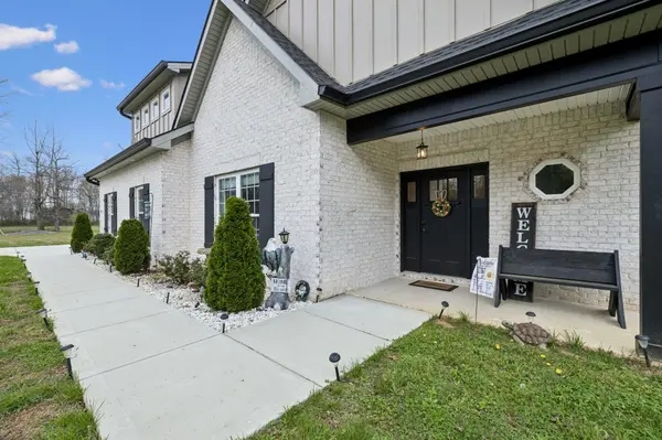 2037 W Lincoln St, Tullahoma, TN 37388