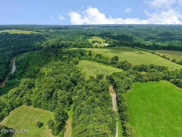 98 Blackburn Fork Rd, Cookeville, TN 38501