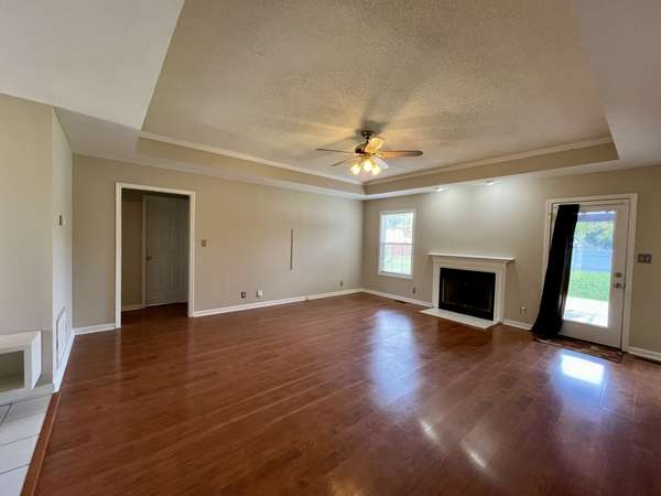 2758 Shepherds Ct, Woodlawn, TN 37191