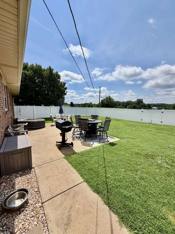 713 Lloyd St, Lawrenceburg, TN 38464