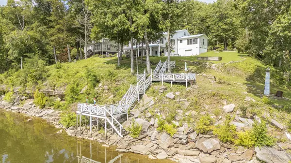 25 BLACKFOOT CV, Bath Springs, TN 38311