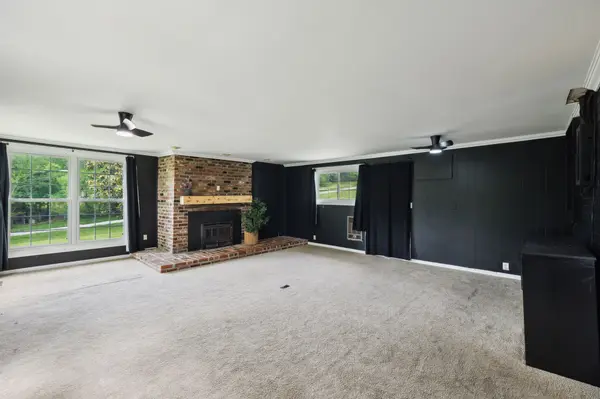 1155 Ridge Hill Rd, Goodlettsville, TN 37072