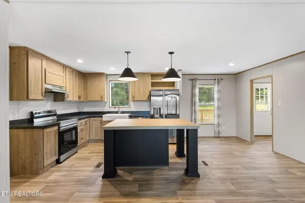 285 County Road 784A, Etowah, TN 37331