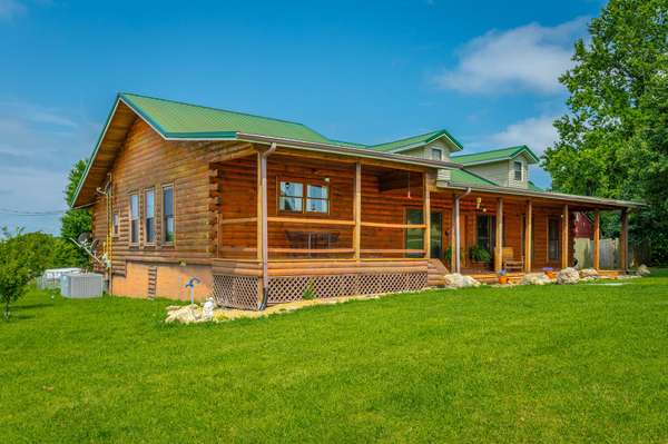 2195 Myers Road, Pikeville, TN 37367