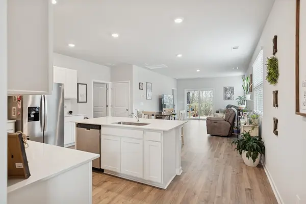 7258 Lang Ave, White House, TN 37188