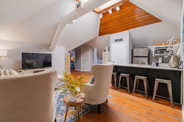 2118 Fairfax Ave #Apt 3, Nashville, TN 37212