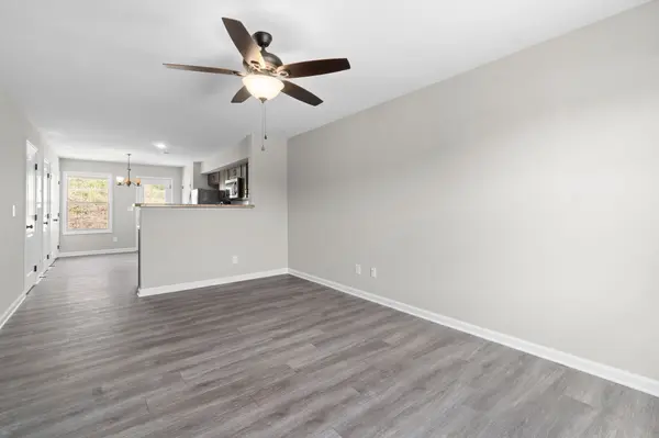 496 Palmer Dr #E, Clarksville, TN 37040