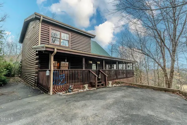 1038 Willard Way, Sevierville, TN 37876