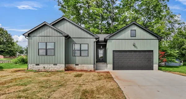 112 Bee Line Way, Trenton, KY 42286
