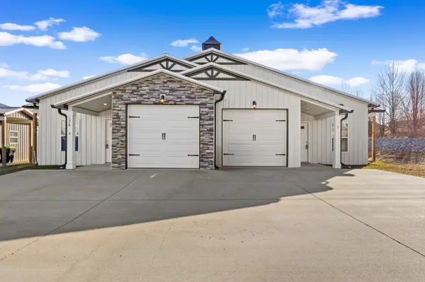 176 Bainbridge Dr #B, Clarksville, TN 37043