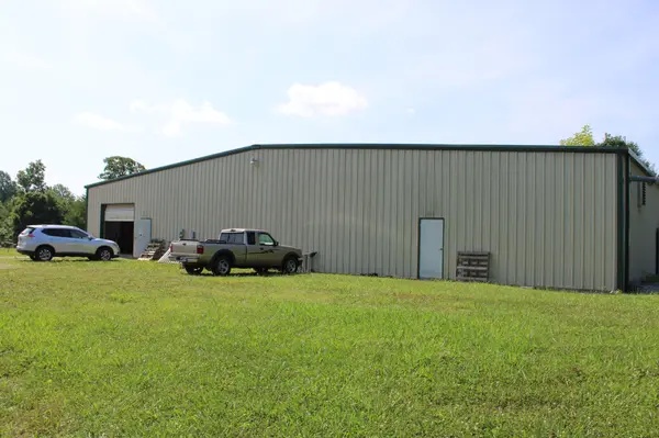 636 Myers Cove Rd, Mcminnville, TN 37110