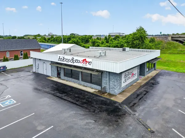 200 Sivley Rd, Hopkinsville, KY 42240