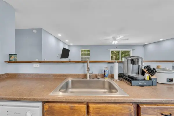 1406 Royal Trl, Manchester, TN 37355
