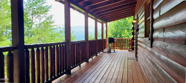 2705 Sawmill Branch Drive, Sevierville, TN 37862