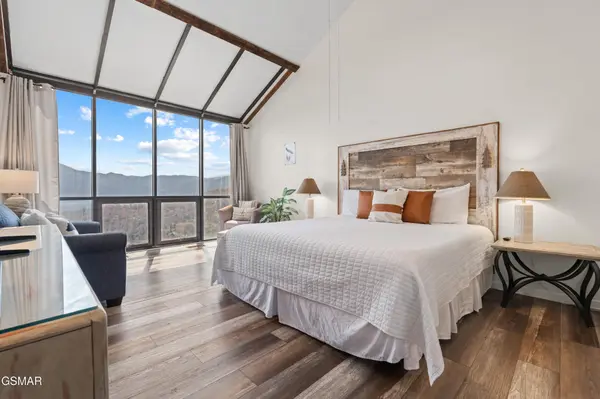 1130 Ski View Drive #UNIT 311, Gatlinburg, TN 37738