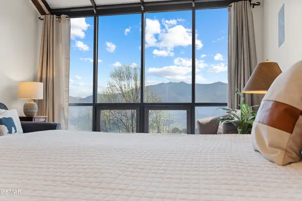 1130 Ski View Drive #UNIT 311, Gatlinburg, TN 37738