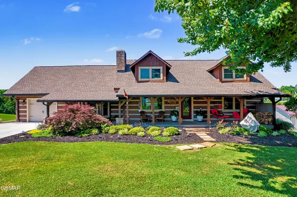 1116 Lake Ridge Drive, Dandridge, TN 37725