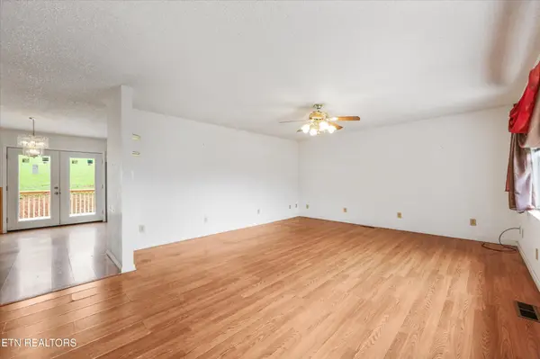 632 Mountain View Drive, Seymour, TN 37865