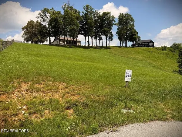 24 Bluegill Lane, Hilham, TN 38568