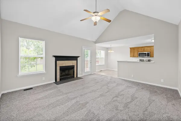 3827 Man O War Blvd, Clarksville, TN 37042