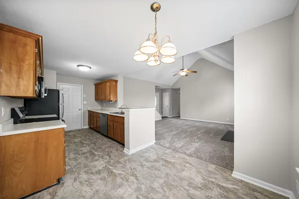 3827 Man O War Blvd, Clarksville, TN 37042