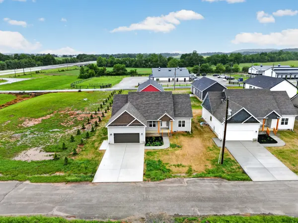 703 Lasters Ave, Elkton, KY 42220