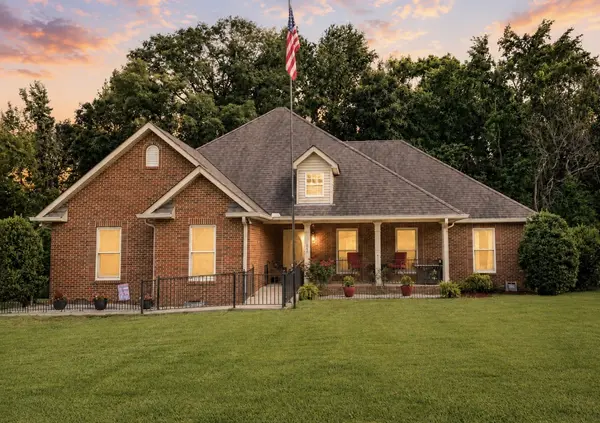 204 Artesa Dr, White House, TN 37188