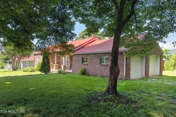 11034 Old Hwy 28, Pikeville, TN 37367