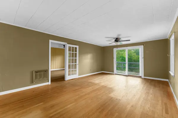 408 Westwood Dr, Mcminnville, TN 37110