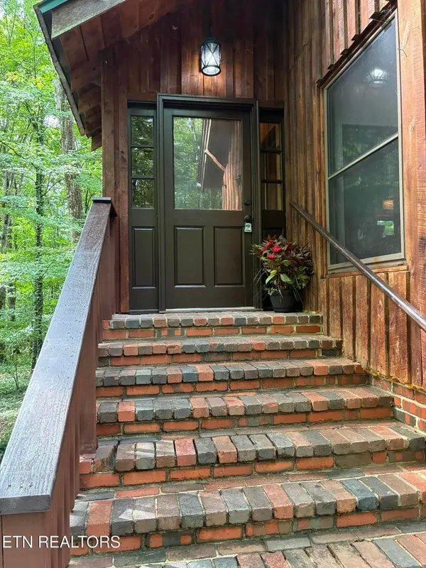 170 County Road 709, Riceville, TN 37370
