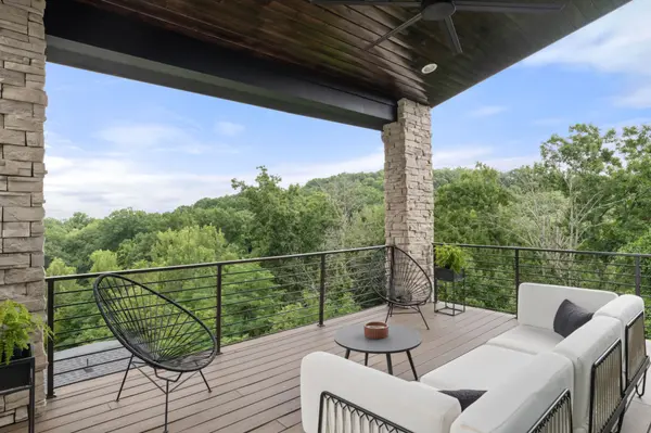 5812 Woodland Hills Dr, Nashville, TN 37211