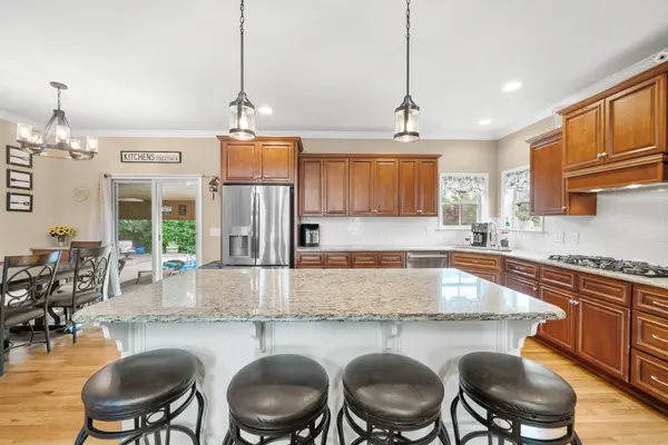 8025 Ragusa Cir, Spring Hill, TN 37174