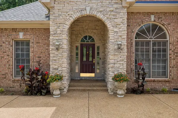 4737 Sterling Cross, Nashville, TN 37211