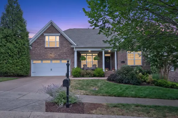 8344 Parkfield Dr, Nolensville, TN 37135
